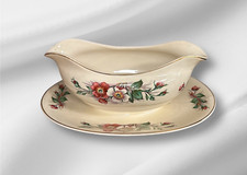 Vtg John Maddock & Sons Ivory Ware Gravy Sauce Boat W/ Attached Under Plate Eng