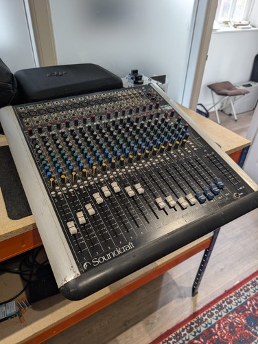 Soundcraft spirit m12 - soundcraft, digital