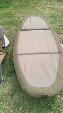 Trakker  Levelite V1 Oval Bed With Trakker Big Snooze Sleeping Bag