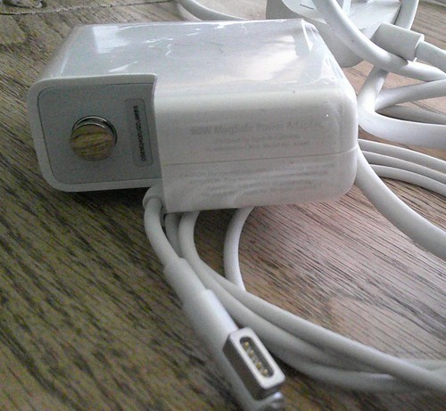 Original apple macbook a1244 - original,