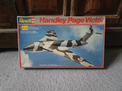 4332 revell handley page - revell,