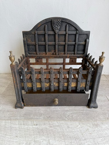 Antique victorian gothic - victorian, cast