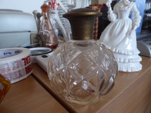 Stunning large cut glass - ,