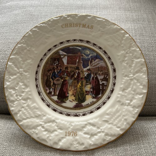 Very rare coalport xmas - very,