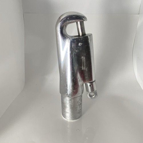 Spinnaker pole end - pole, fitting