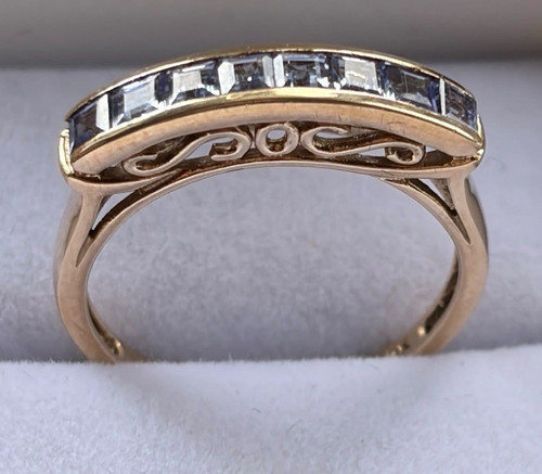 9ct yellow gold tanzanite - yellow,