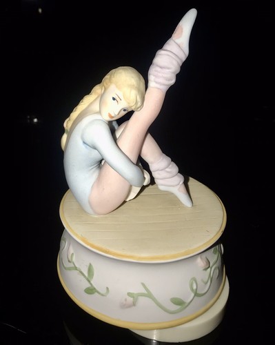 Vintage schmid figurine - vintage,