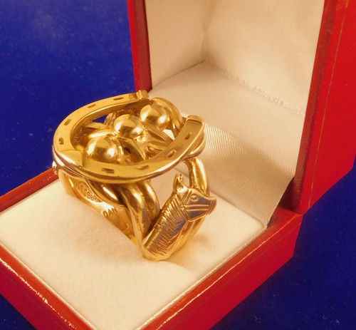 Travellers huge 9ct gold - travellers,