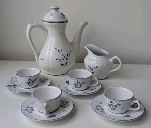 Herend village pottery hungary - herend,