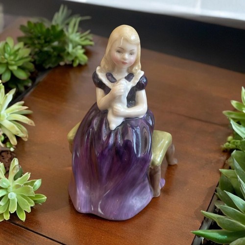Stunning vintage royal doulton - stunning,