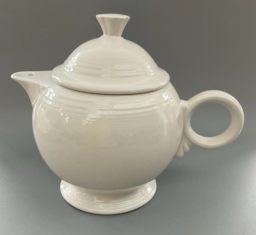 Fiestaware vintage large - fiestaware,