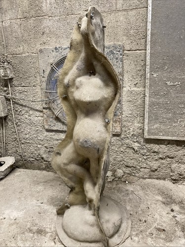 Used fibreglass and - fibreglass,