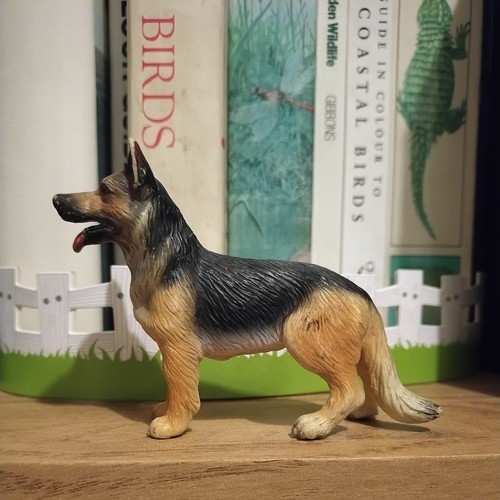 Schleich german shepherd dog - schleich,