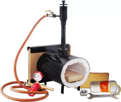 Blacksmith knifemaking gas - blacksmith,