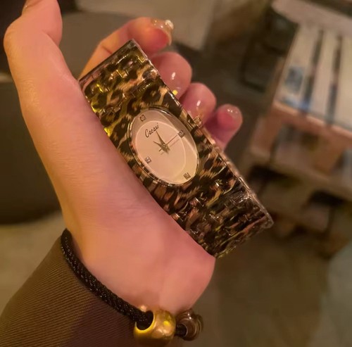 New ladies watch leopard - new,