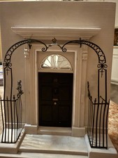 REPLICA FAMOUS FRONT DOOR OF
