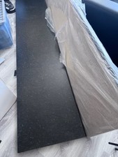 2 Howdens 3m x 22mm Square