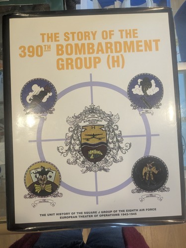 The story 390th bomb - of,