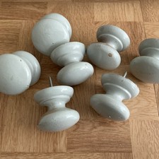 8x 45mm Pine Drawer/cupboard Knobs And Screws  2 