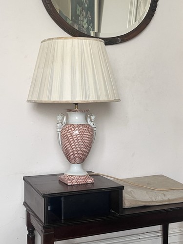 Classic ceramic base - ceramic,