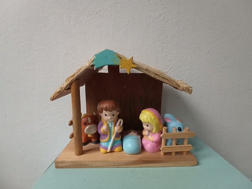 Vintage wooden nativity set - set,