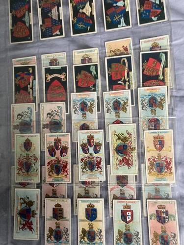 Cigarette cards arms - cards, of