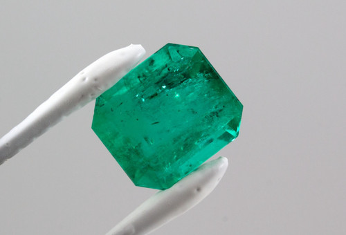 8mm 0 carat emerald - 8.8mm,