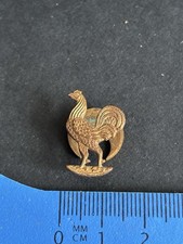VINTAGE COURAGE BREWERY - TAKE COURAGE, METAL LAPEL BADGE pre-owned,  cockerel