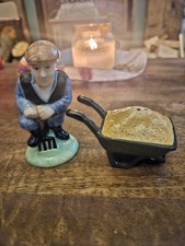 Ceramic Salt and Pepper Pots