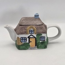 Vintage Ceramic Country
