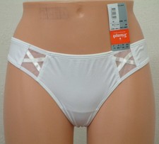 Triumph Shiny Curves Hipster