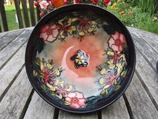 MOORCROFT   POTTERY.  LARGE