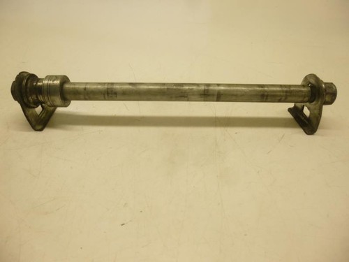 Rear wheel axle suzuki - rear, 600