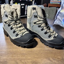 Bates Tora Bora Alpine Hiking
