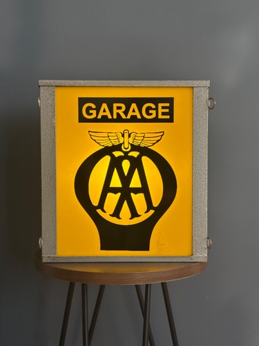 Vintage retro garage light - aa,
