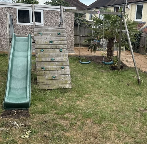 Plum climbing pyramid play - climbing,