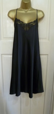 VINTAGE STYLE BHS PRETTY BLACK SILKY GLOSSY SATIN SHORT NIGHTDRESS SIZE 20