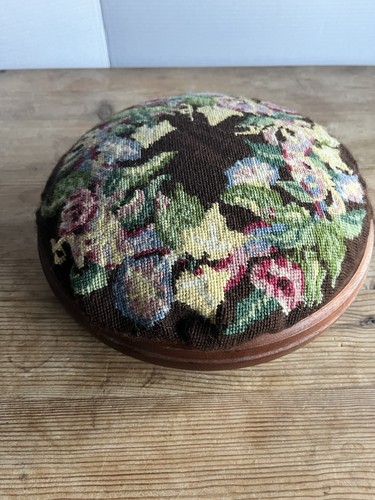 Antique round floral - round,