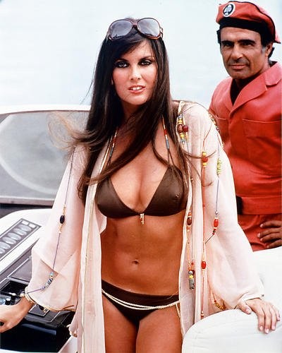 Caroline munro 8x10 publicity - caroline,
