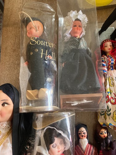 Collection souvenir - of, 26