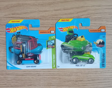 2017 Hot Wheels Pedal Driver 5/5 Green & 2018 Bump Around 4/5 Black