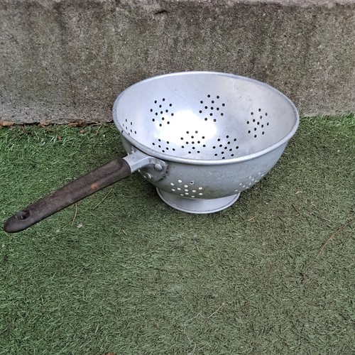 Vintage aluminium colander - aluminium,