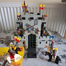 LEGO Vintage Kings Castle 6080 Set Vintage 1984 Edition