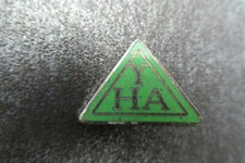 Youth Hostel YHA Pin Badge