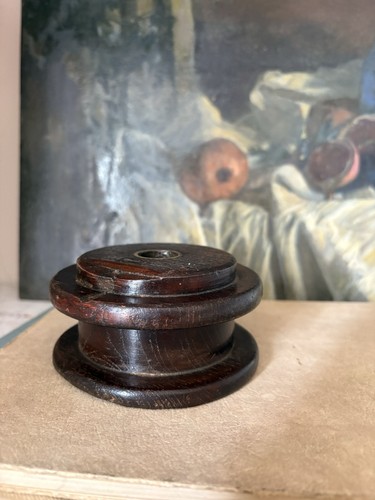 Vintage wooden spool - ,