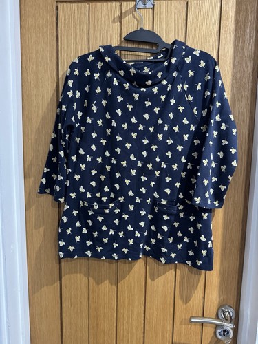 Ladies navy leaf - , print