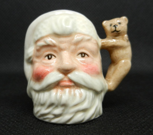 Rare tiny royal doulton - rare,