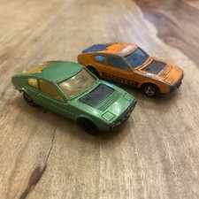 Green and orange - and, simca