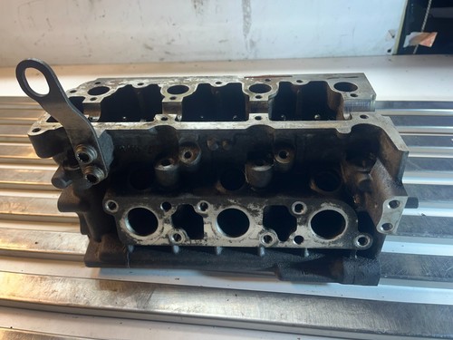 030103374b cylinder head - 030103374b,