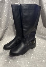 Evan’s Black Stretch Knee